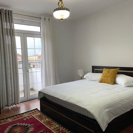 North Star Hostel Shkodër 외부 사진