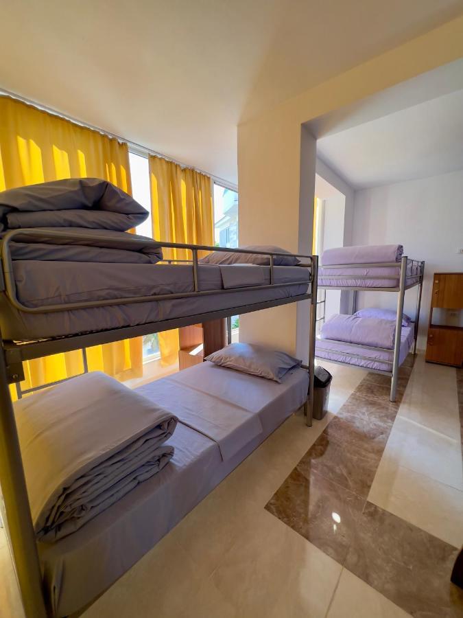 North Star Hostel Shkodër 외부 사진