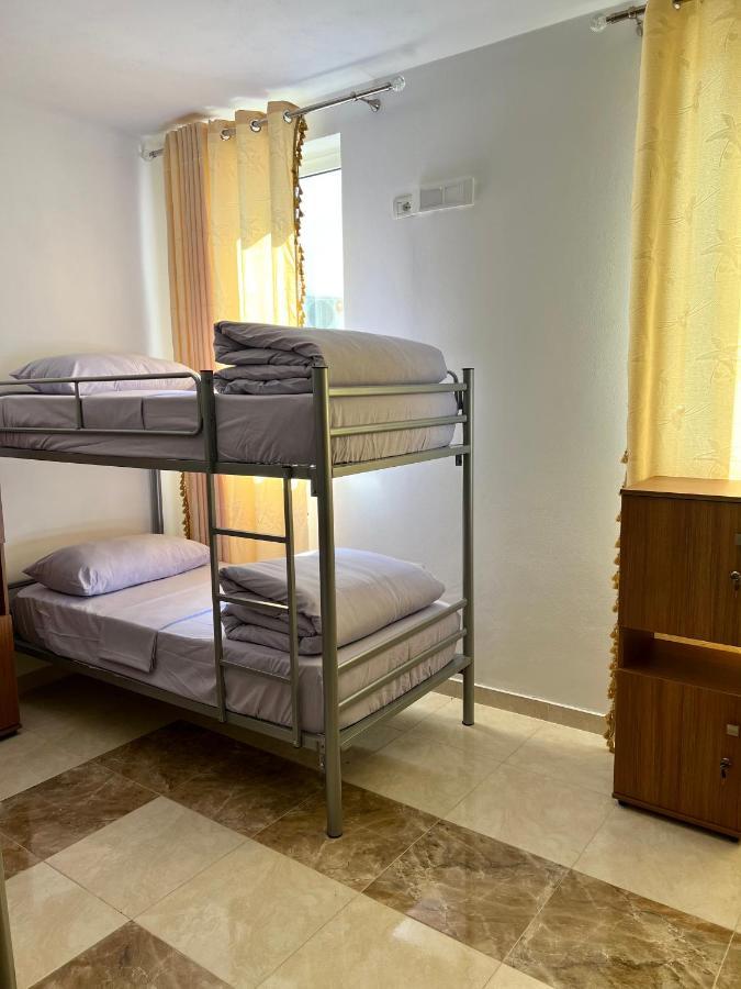 North Star Hostel Shkodër 외부 사진