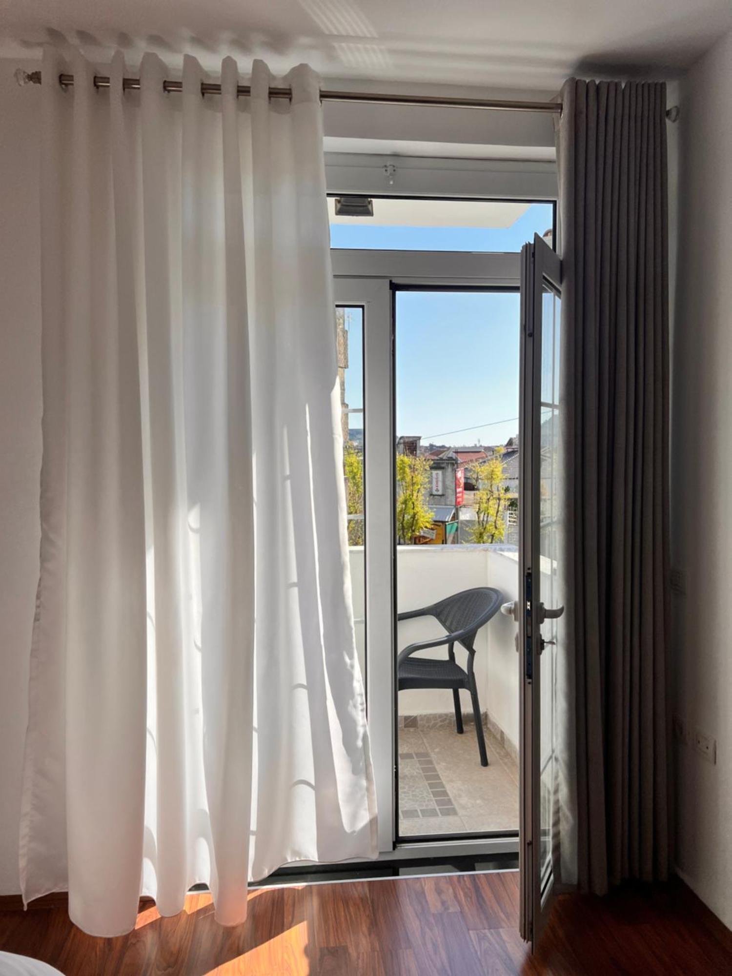 North Star Hostel Shkodër 외부 사진